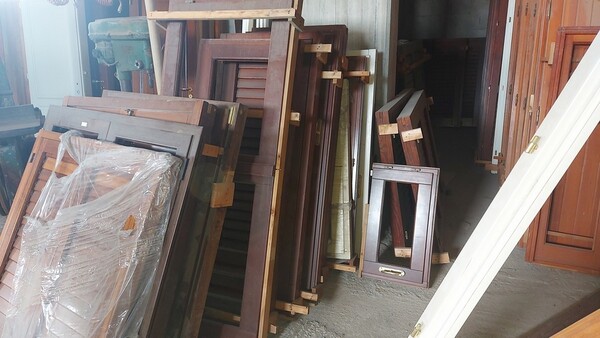 19#6361 Prodotti lavorati e semilavorati in legno in vendita - foto 11