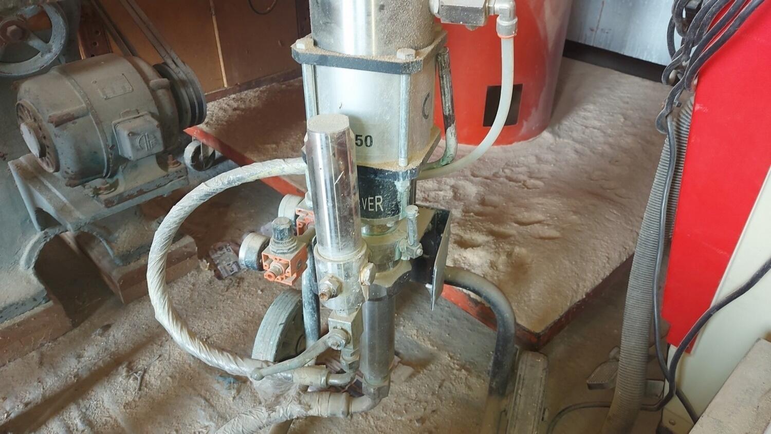 Lot Woodworking machinery