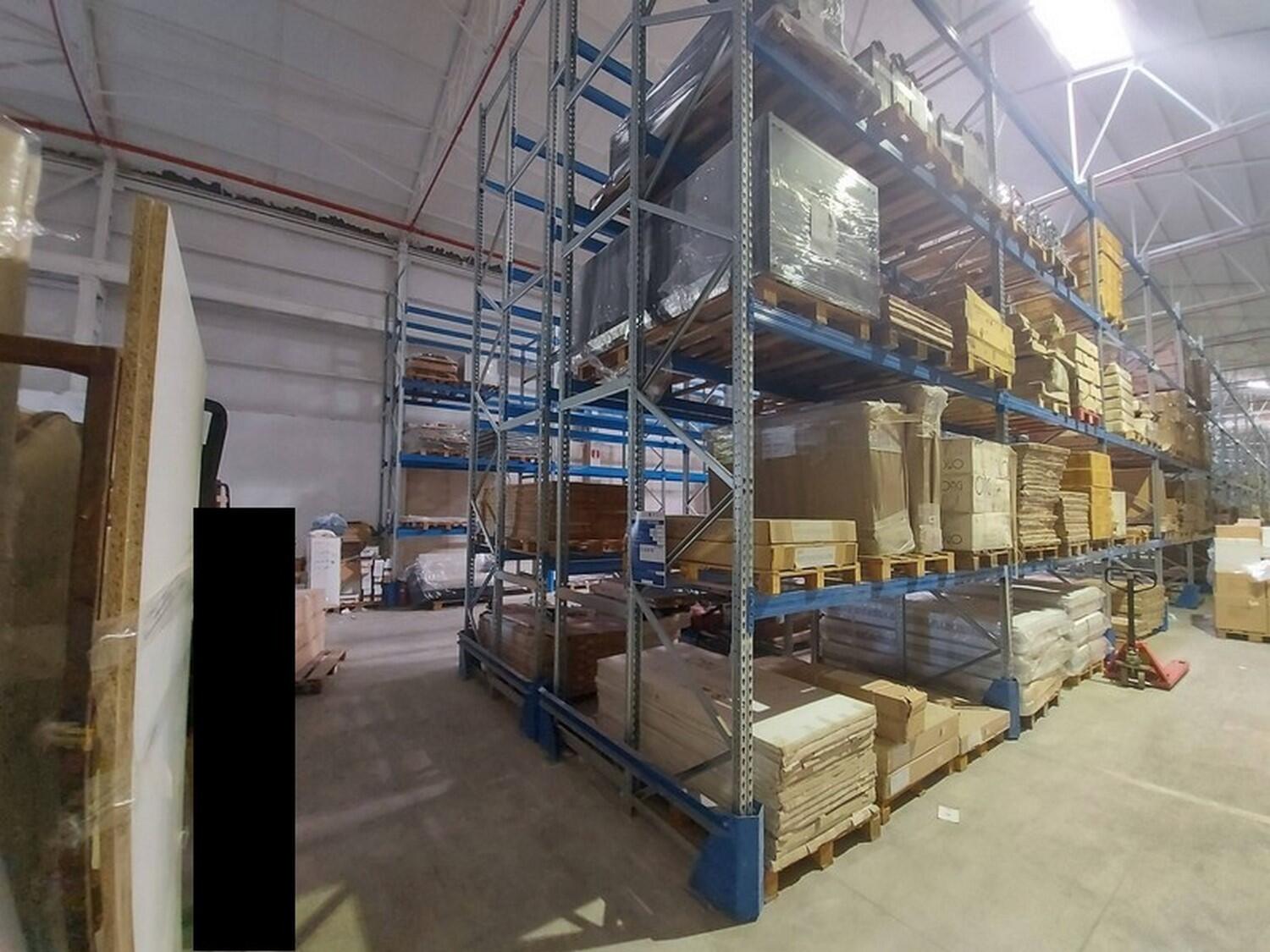 Lot Industrial shelving