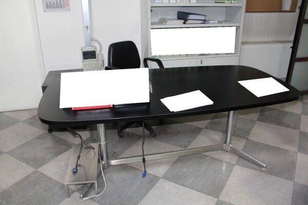 3#6374 Arredamento e attrezzatura da ufficio in vendita - foto 3