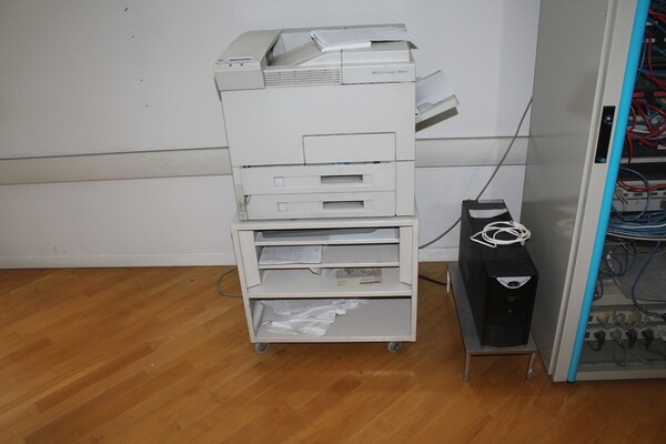 3#6374 Arredamento e attrezzatura da ufficio in vendita - foto 10