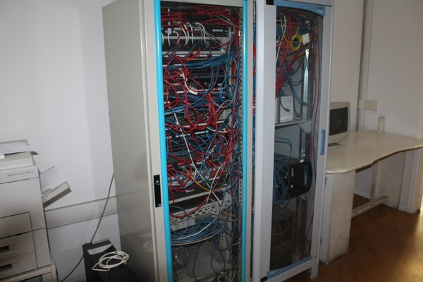 3#6374 Arredamento e attrezzatura da ufficio in vendita - foto 12