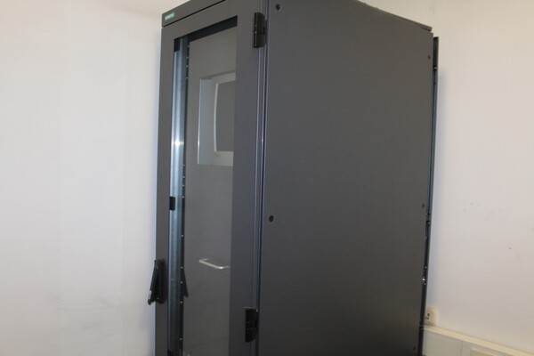 3#6374 Arredamento e attrezzatura da ufficio in vendita - foto 22