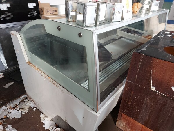 3#6376 Arredi e attrezzature per gelateria in vendita - foto 4