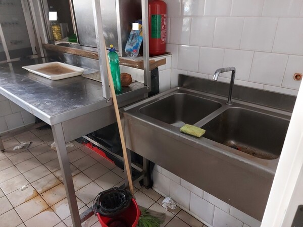 3#6376 Arredi e attrezzature per gelateria in vendita - foto 18