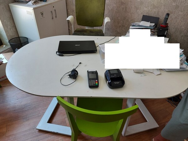 6#6376 Arredi e attrezzature per ufficio in vendita - foto 1