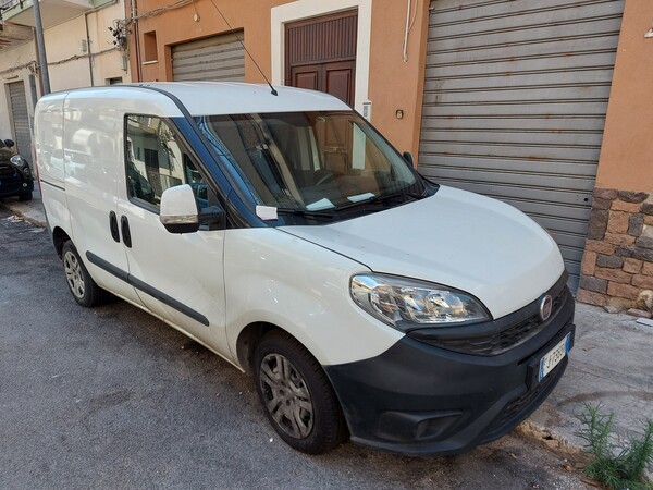 7#6376 Furgone Fiat Doblò in vendita - foto 1