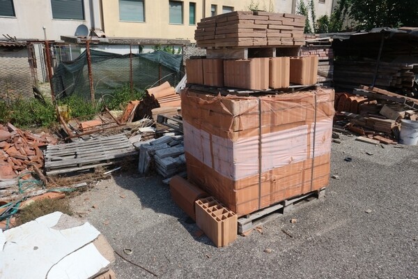 1#6379 Materiale edile in vendita - foto 1