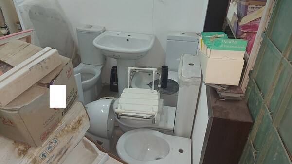 2#6381 Sanitari e arredo bagno in vendita - foto 17