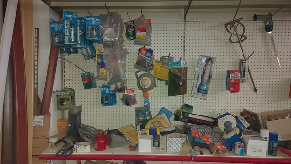 3#6381 Materiali per ferramenta ed idraulica in vendita - foto 4