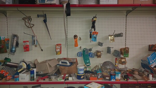 3#6381 Materiali per ferramenta ed idraulica in vendita - foto 5