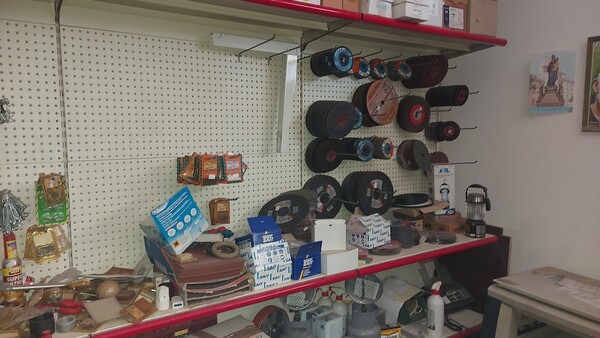 3#6381 Materiali per ferramenta ed idraulica in vendita - foto 6