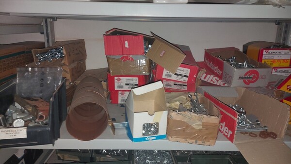 3#6381 Materiali per ferramenta ed idraulica in vendita - foto 49