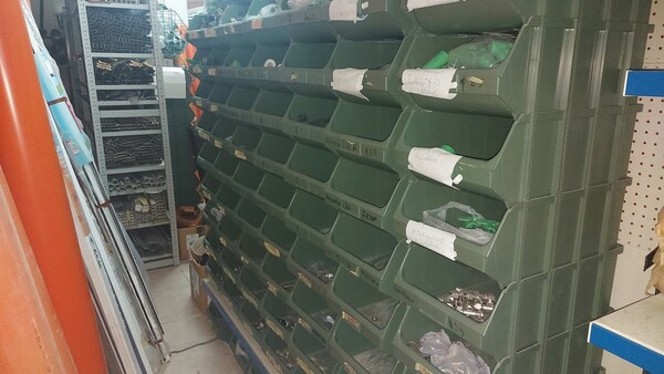 3#6381 Materiali per ferramenta ed idraulica in vendita - foto 67