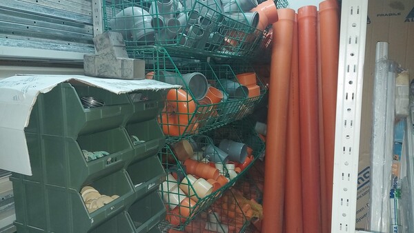 3#6381 Materiali per ferramenta ed idraulica in vendita - foto 71