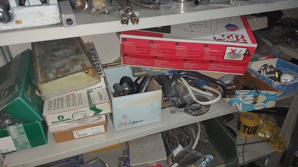 3#6381 Materiali per ferramenta ed idraulica in vendita - foto 77