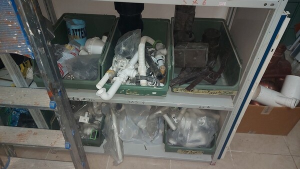 3#6381 Materiali per ferramenta ed idraulica in vendita - foto 79