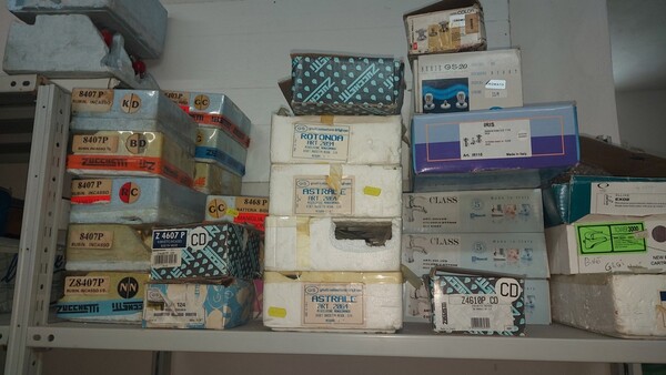 3#6381 Materiali per ferramenta ed idraulica in vendita - foto 82
