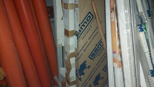 3#6381 Materiali per ferramenta ed idraulica in vendita - foto 83