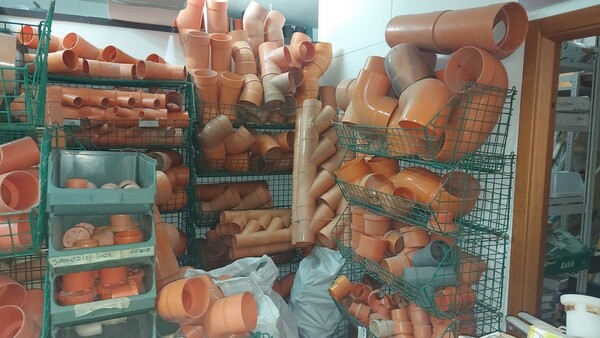 3#6381 Materiali per ferramenta ed idraulica in vendita - foto 100