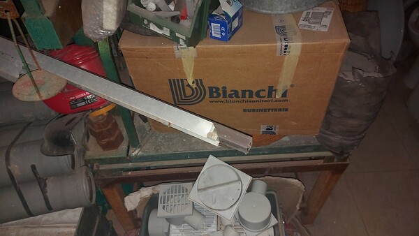 3#6381 Materiali per ferramenta ed idraulica in vendita - foto 127