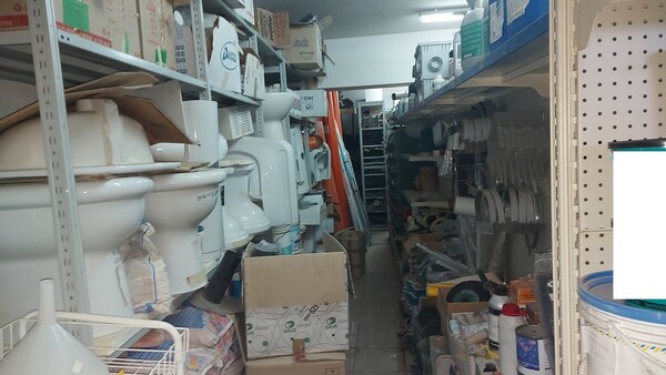 3#6381 Materiali per ferramenta ed idraulica in vendita - foto 156