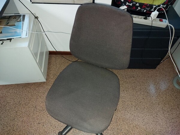 1#6384 Automobile Lexus e arredi da ufficio in vendita - foto 11