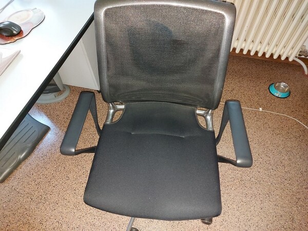 1#6384 Automobile Lexus e arredi da ufficio in vendita - foto 12