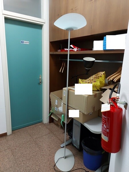 1#6384 Automobile Lexus e arredi da ufficio in vendita - foto 18