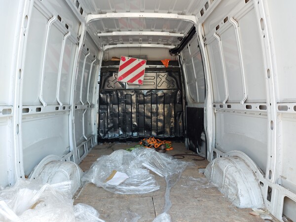 9#6393 Furgone Iveco 35S15 in vendita - foto 3