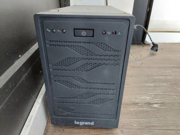 7#6394 Arredi e attrezzature elettroniche da ufficio in vendita - foto 49