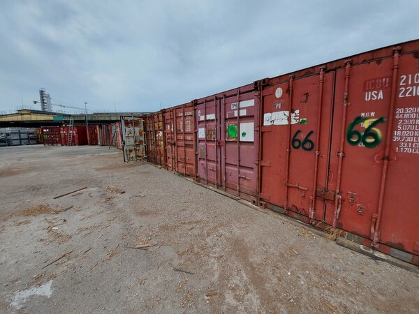 Container in vendita