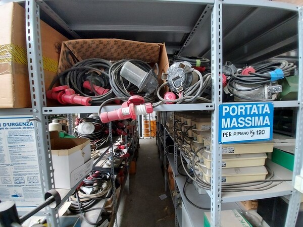 11#6400 Materiale elettrico in vendita - foto 17