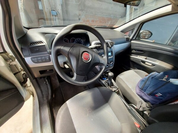1100#6400 Autovettura Fiat Punto in vendita - foto 9