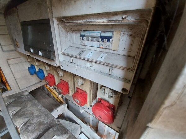 20129#6400 Container e quadri elettrici in vendita - foto 4