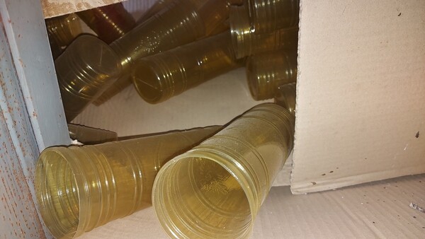 3#6402 Ciotole in alluminio e bicchieri in PVC in vendita - foto 4