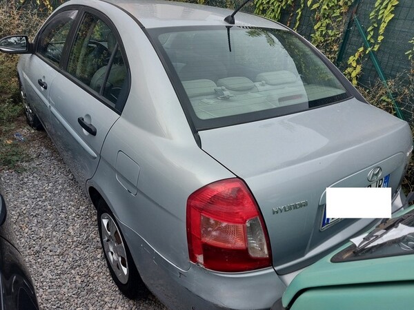 2#6406 Autovettura Hyundai Accent in vendita - foto 1