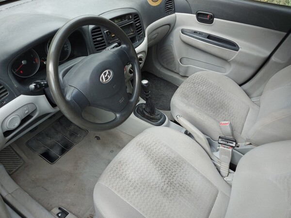 2#6406 Autovettura Hyundai Accent in vendita - foto 4