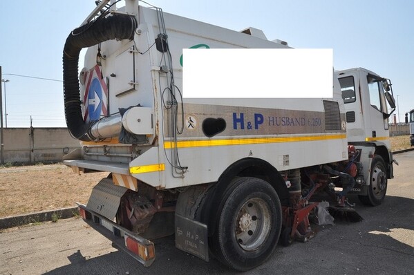 2#6416 Spazzatrice Iveco Eurocargo in vendita - foto 9