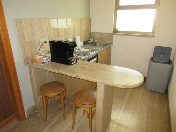 1#6423 Arredi e attrezzature per ufficio in vendita - foto 3