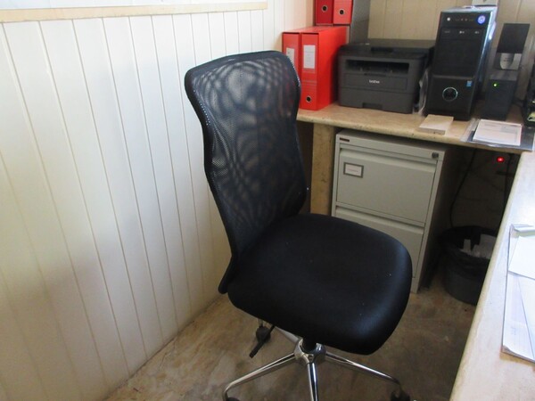 1#6423 Arredi e attrezzature per ufficio in vendita - foto 16