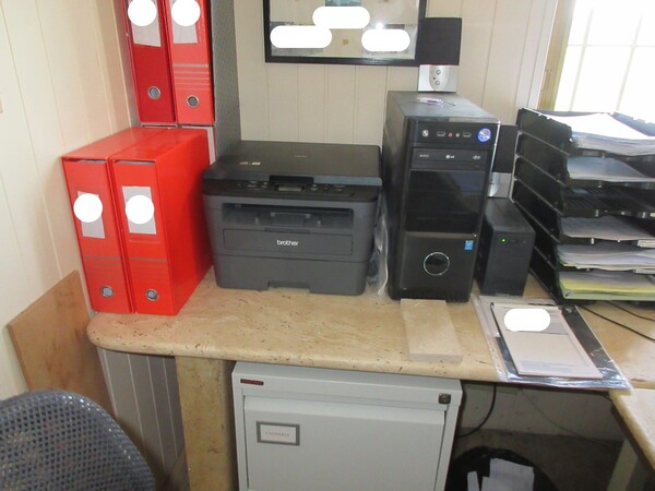 1#6423 Arredi e attrezzature per ufficio in vendita - foto 25