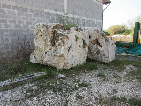 12#6423 Blocchi di marmo travertino in vendita - foto 2