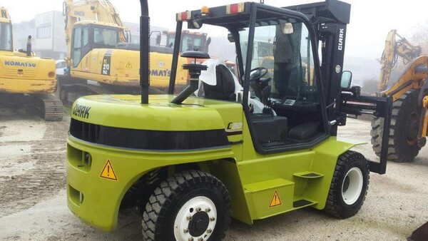1#6428 Carrello elevatore Clark in vendita - foto 2