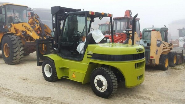 1#6428 Carrello elevatore Clark in vendita - foto 3