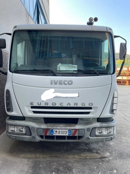 8#6433 Autocarro Iveco in vendita - foto 2