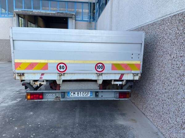 8#6433 Autocarro Iveco in vendita - foto 3