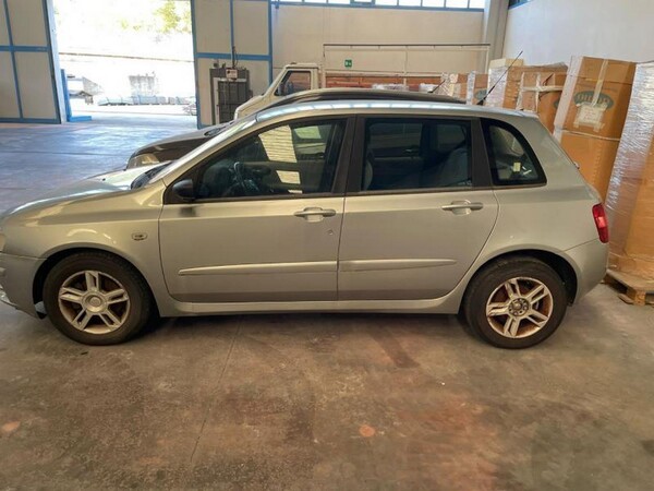 9#6433 Autovettura Fiat Stilo in vendita - foto 1