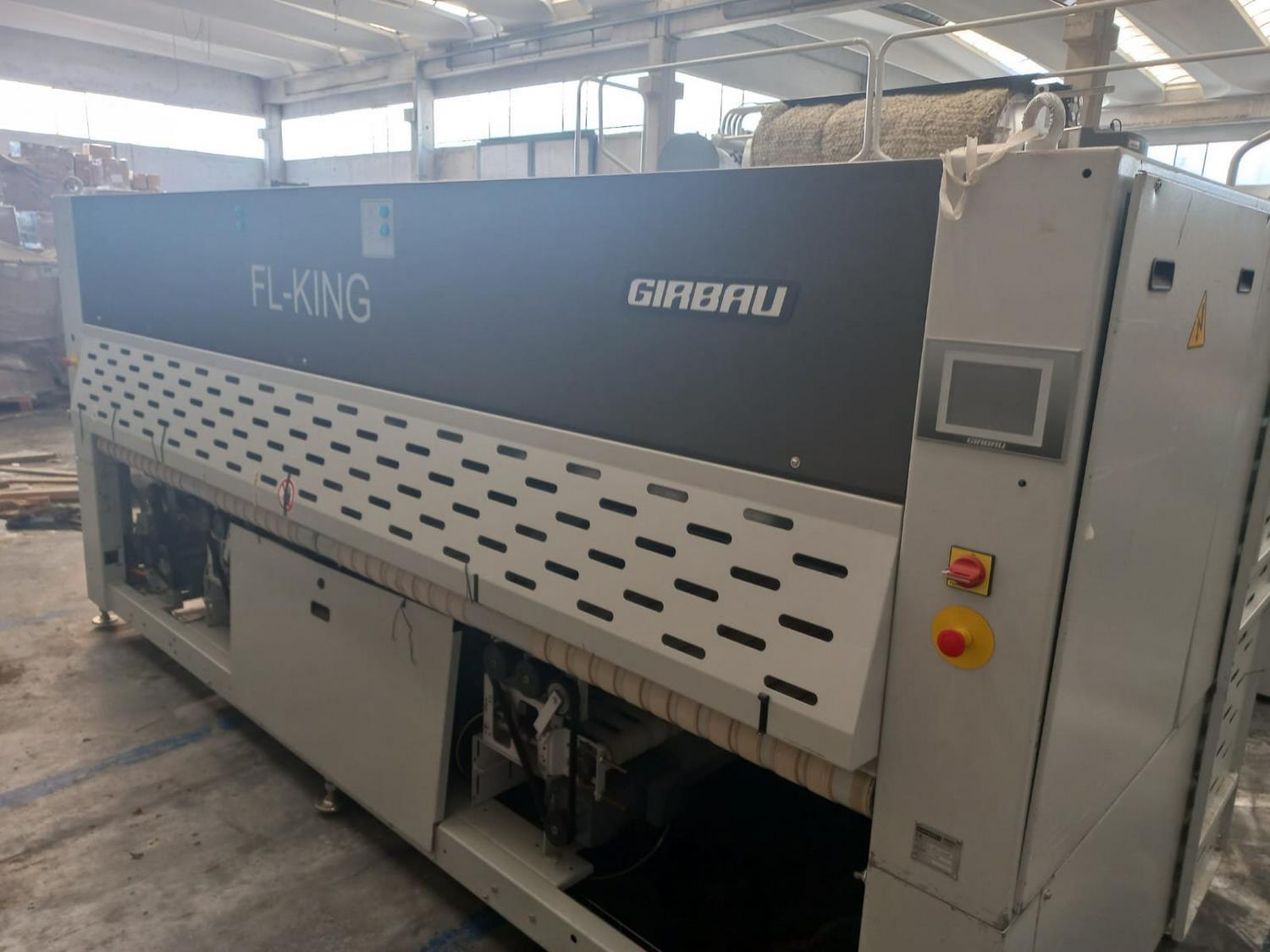 Lot Industrial laundry equipment