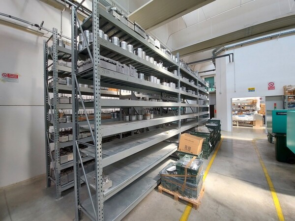 19#6439 Scaffalatura industriale Leoni in vendita - foto 4